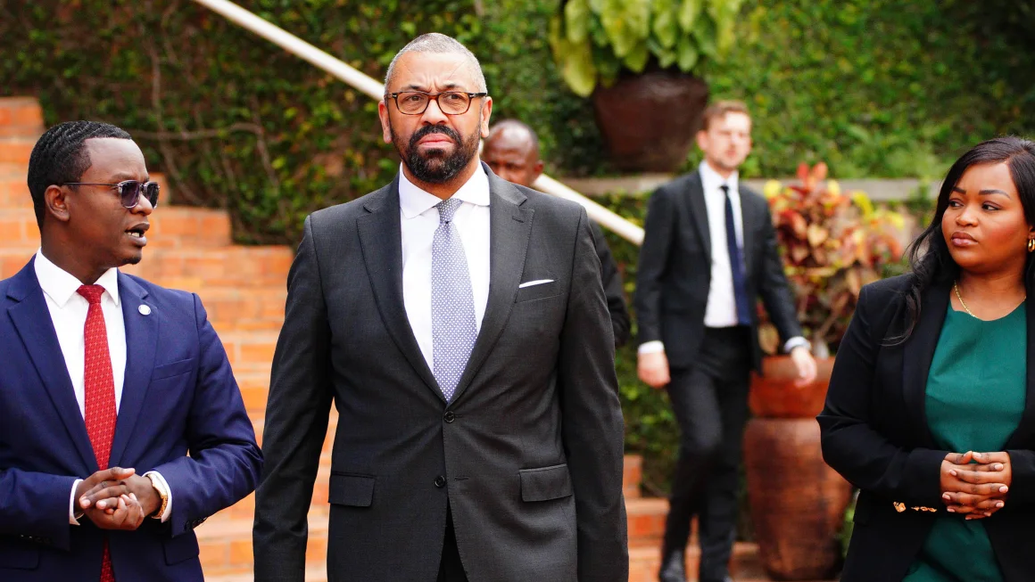 231205101100 01 James Cleverly Rwanda 120523